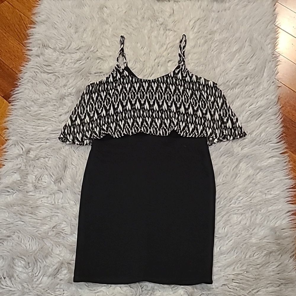 American eagle outfitters womens black and white fitted‎ flowy top dress